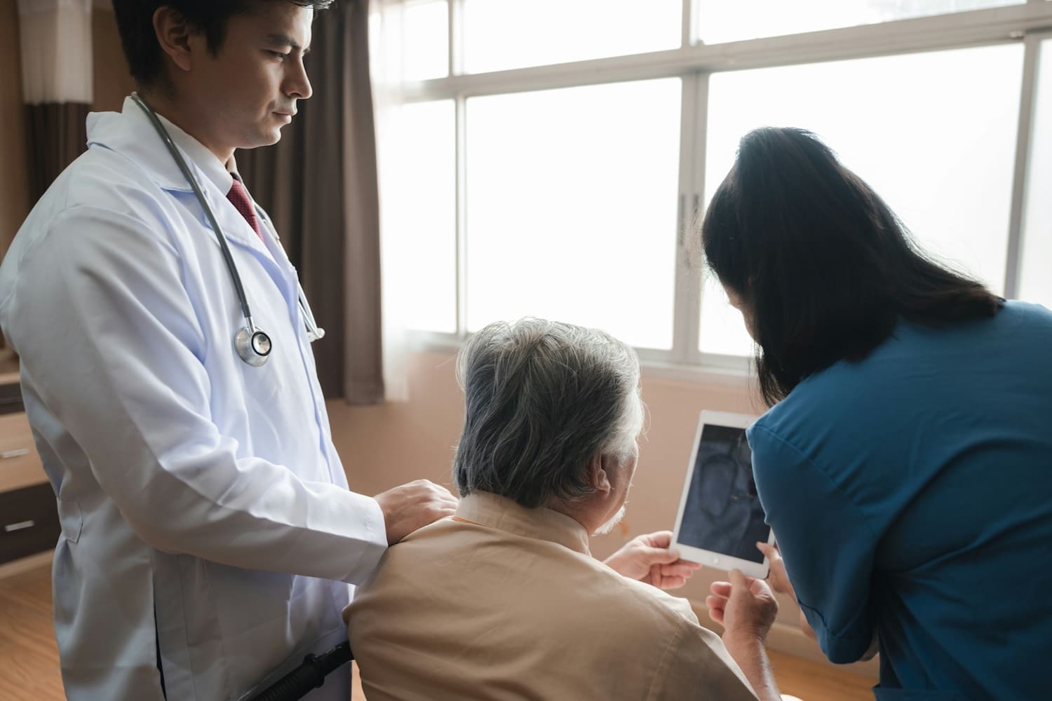 Nurse Retention Strategies: Returning Valuable Time to Patient Care / Mitel ANZ