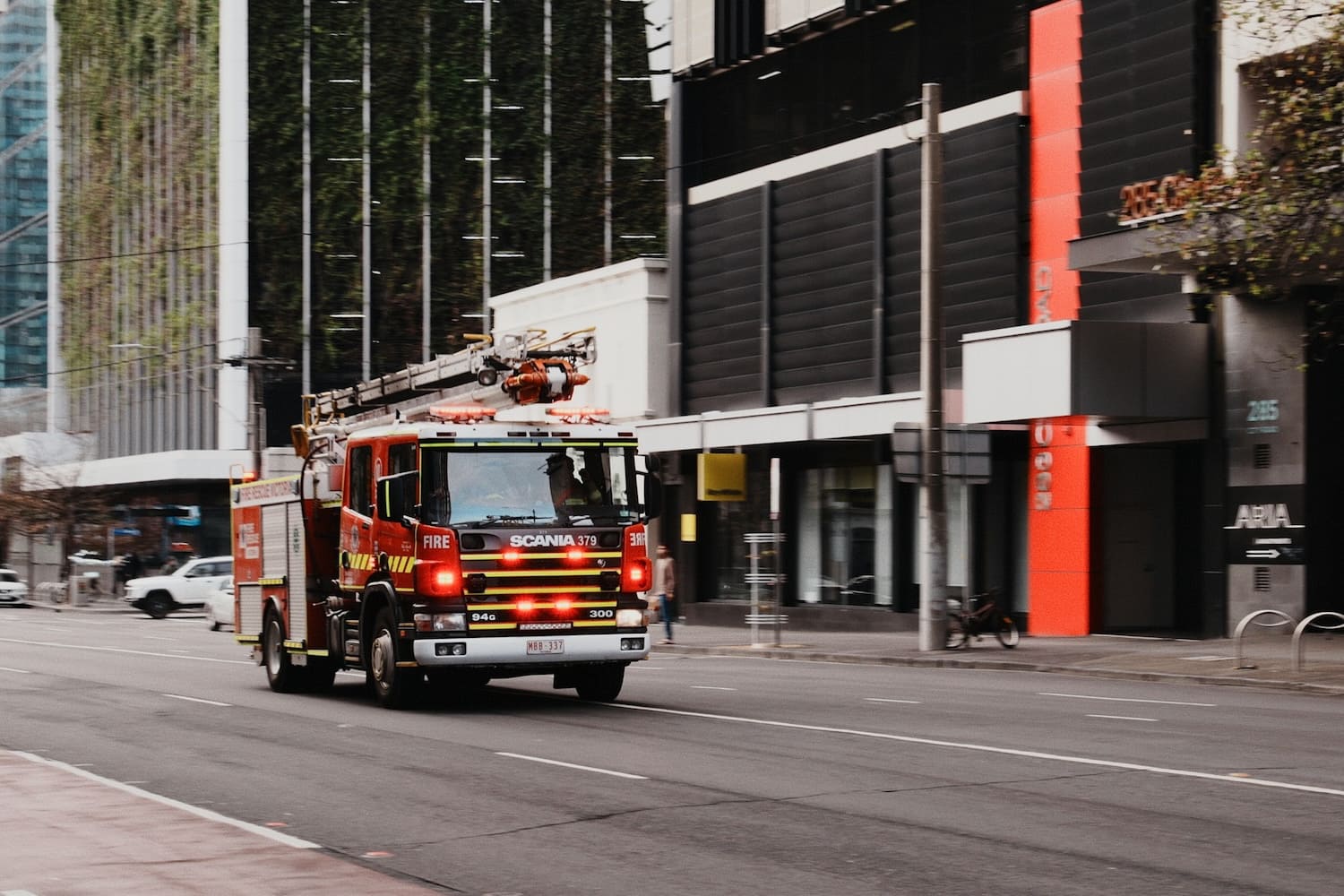 Planning for Communications Infrastructure Sustainability in Emergency Services / Mitel ANZ